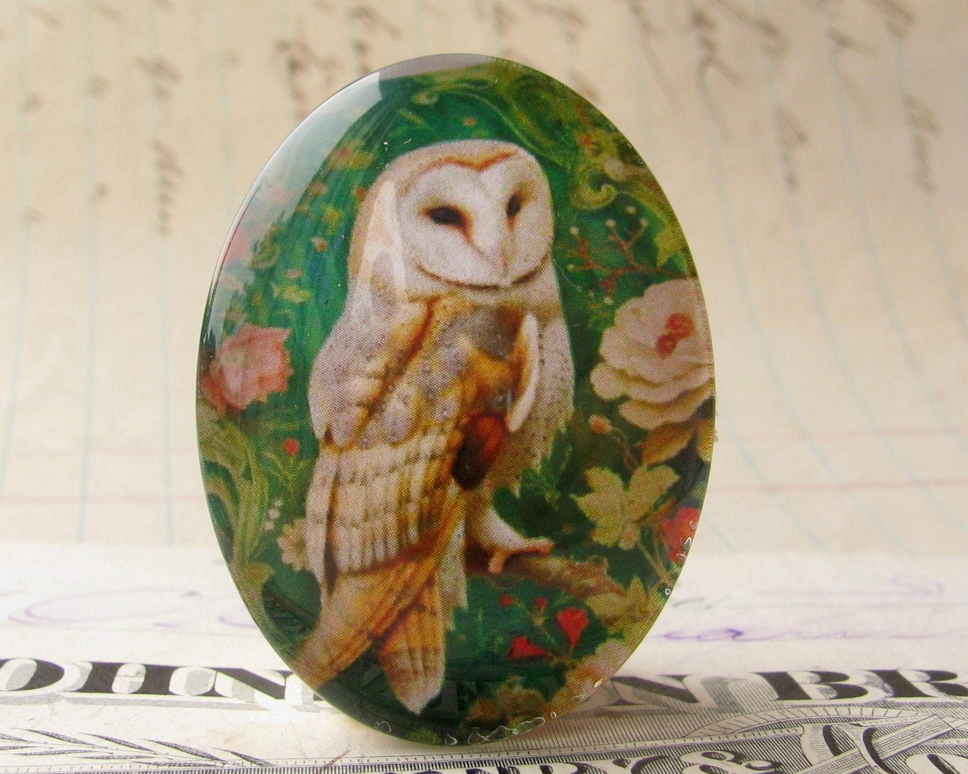Barn Owl, 40x30mm glass oval cabochon, woodland animal, wisdom bird, handmade in this shop, illustra