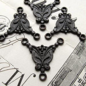 Rosary necklace link, antiqued black brass, 4 links, 18mm Art Nouveau style, 3 point triple connector, pendant drop, oxidized patina