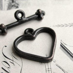 Romantic Heart toggle clasp, black heart, 20mm toggle bar, 2 sets, necklace clasp, oxidized pewter, aged patina, made in USA
