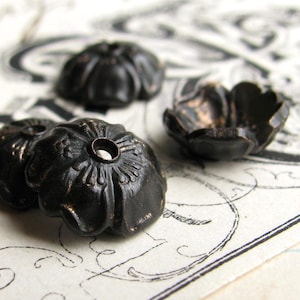 10mm Sakura flower, black brass bead cap (4 beadcaps) oxidized, Japanese cherry blossom, made in the USA, lead nickel free