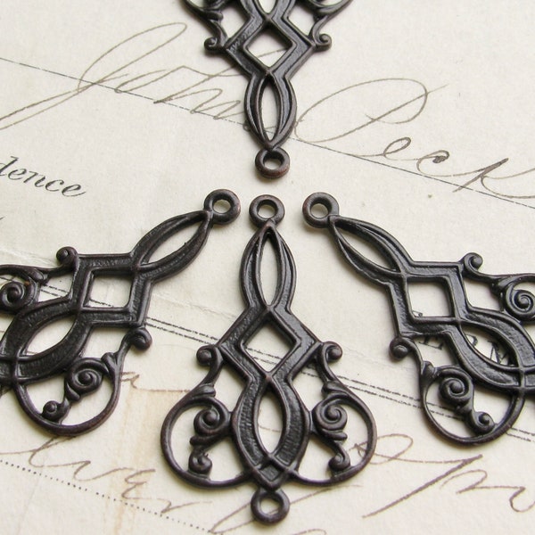 Elegant swirl link, 22mm filigree, black antiqued brass (4 connectors) oxidized finish, aged dark patina, made in the USA, connector drop