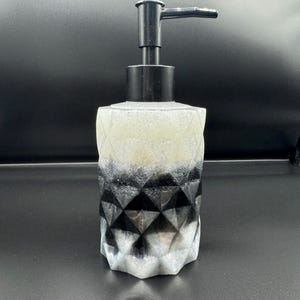 soap dispenser customizable