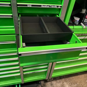 US General 2&quot; deep sliding tool tray