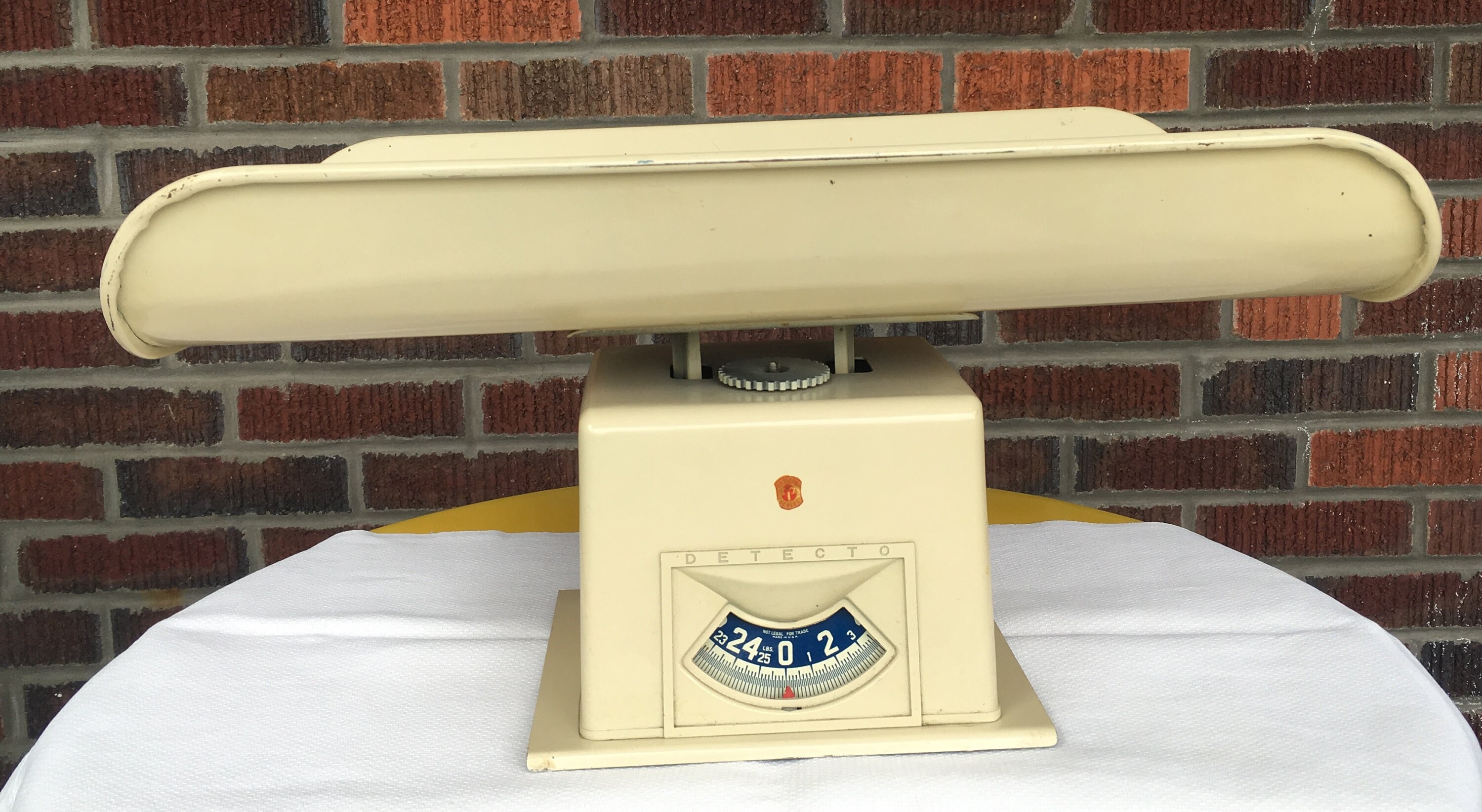 Scale Vintage Detecto Counter Scale 25 Pound Counter Scale Etsy Scale Vintage Detecto Counter Scale 25 Pound Counter Scale Etsy