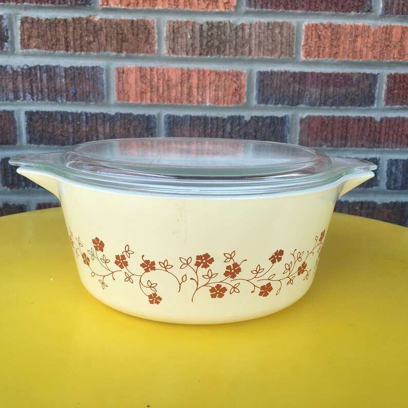 Pyrex Trailing Flowers Round Covered Casserole Dish 475-B | Etsy