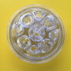 Blumenfrosch, Vintage Glas runder Blumenfrosch, 9 Löcher