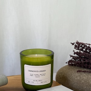 Grandpa’s Library Candle – 14 oz Soy Candle – Vintage Book & Tobacco Scent – Cozy Nostalgic Gift – Hand-Poured 1 Wick Candle