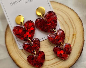 Resin heart dangle earrings