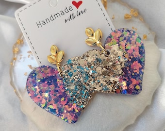 Resin earrings with holographic and gold glitter hearts