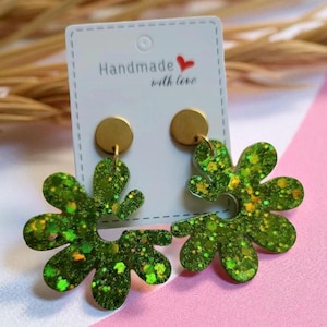 half-flower dangling earrings in green sequins