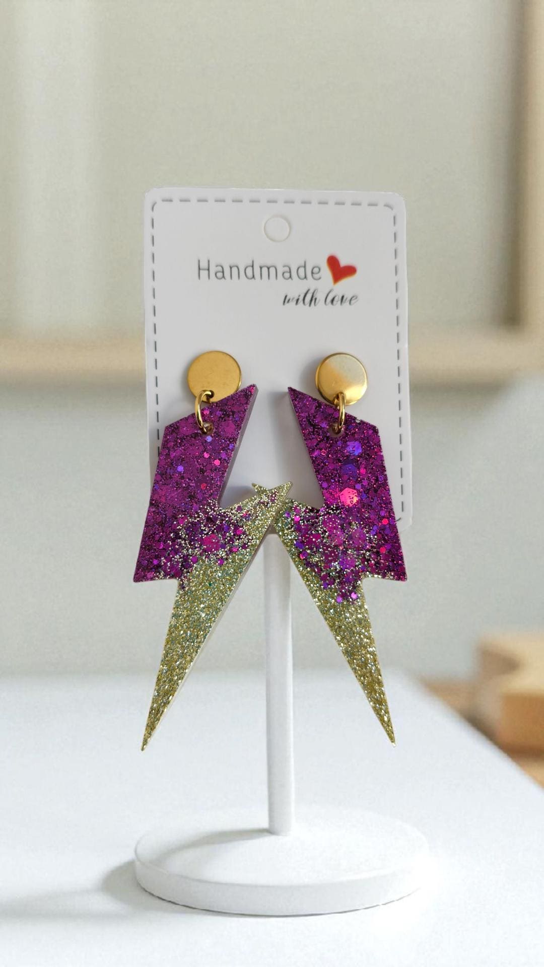 Boucles D'oreilles Julia Fuchsia - Modèle Pendantes à Crochets, Métal Et Résine, Neuf Avec étiquettes
