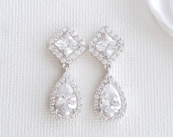 Small Bridal Earrings, Crystal Drop Earrings For Wedding, Silver Bridesmaid Earrings, Wedding Jewelry, Kala