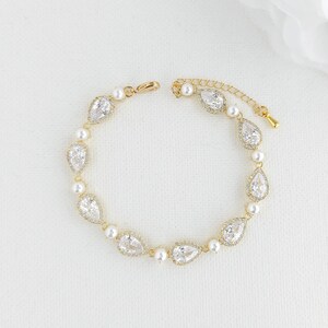 Gold Pearl Teardrop Wedding Bracelet, CZ Pearl Pear Crystal Bridal Bracelet, Gold Wedding Jewelry, Luna Gold