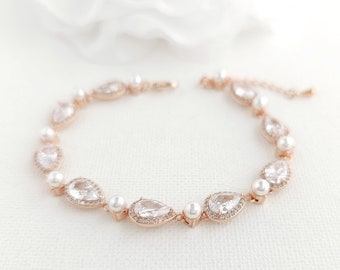 Bridal Rose Gold Teardrop Bracelet with Pearls and Cubic Zirconia, Dainty Wedding Bracelet, Rose Gold Wedding Jewelry, Luna