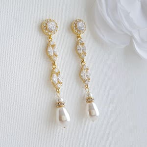 Long Gold Earrings for Brides, Bridal Earrings Pearl and Gold, Wedding Drop Earrings and Necklace Set, Wedding Jewelry, Hayley
