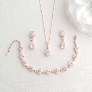 Rose Gold Wedding Jewelry Set for Brides, Elegant and Simple Bridal Jewelry Set in Cubic Zirconia For Wedding Day, Nicole Rose gold