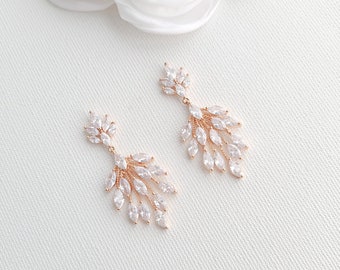 Boucles d'oreilles de mariée en or rose et zircone cubique avec grappes de marquises, Bijoux de mariée en or rose, Belle