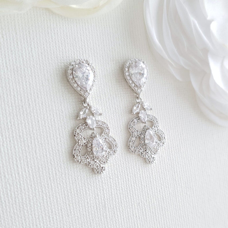 Norma Set Bridesmaid Jewelry Set Bridal Earring and Necklace Set Rose Gold Wedding Jewelry Set Crystal Jewelry Gold Drop Necklace Set