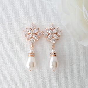 Rose Gold Bridal Earrings, Crystal Wedding Earrings, Bridesmaids Pearls Drop Earrings, Bridal Rose Gold Jewelry, Rosa