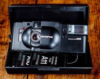 Olympus XA2, XA-2 Full Frame 35mm Truly Pocketable Point