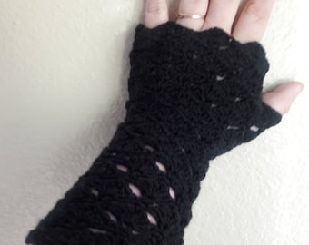 Lacy Fingerless Gloves, Steampunk Gauntlet Gloves, Gothic Arm Warmers,  Handmade Delicate Fingerless Gloves, made to order, custom color,