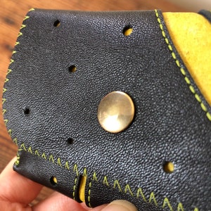 Cartera de cuero con dos bolsillos/tarjetero/cuero negro y verde lima/diseño de billetera exclusivo