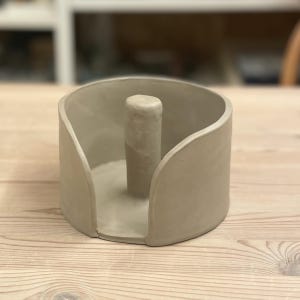 Küchenhandtuchhalter Keramikvorlage, Handgefertigtes Küchendesign aus Ton, Keramikplattenprojekt, DIY-Keramikanleitung, Printable PDF Download Bild 4