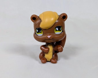 Authentic LPS Squirrel Rare Littlest Pet Shop McDonalds Toys Brown Animal Clubhouse Doll House Collectors Action Figures Made by Hasbro