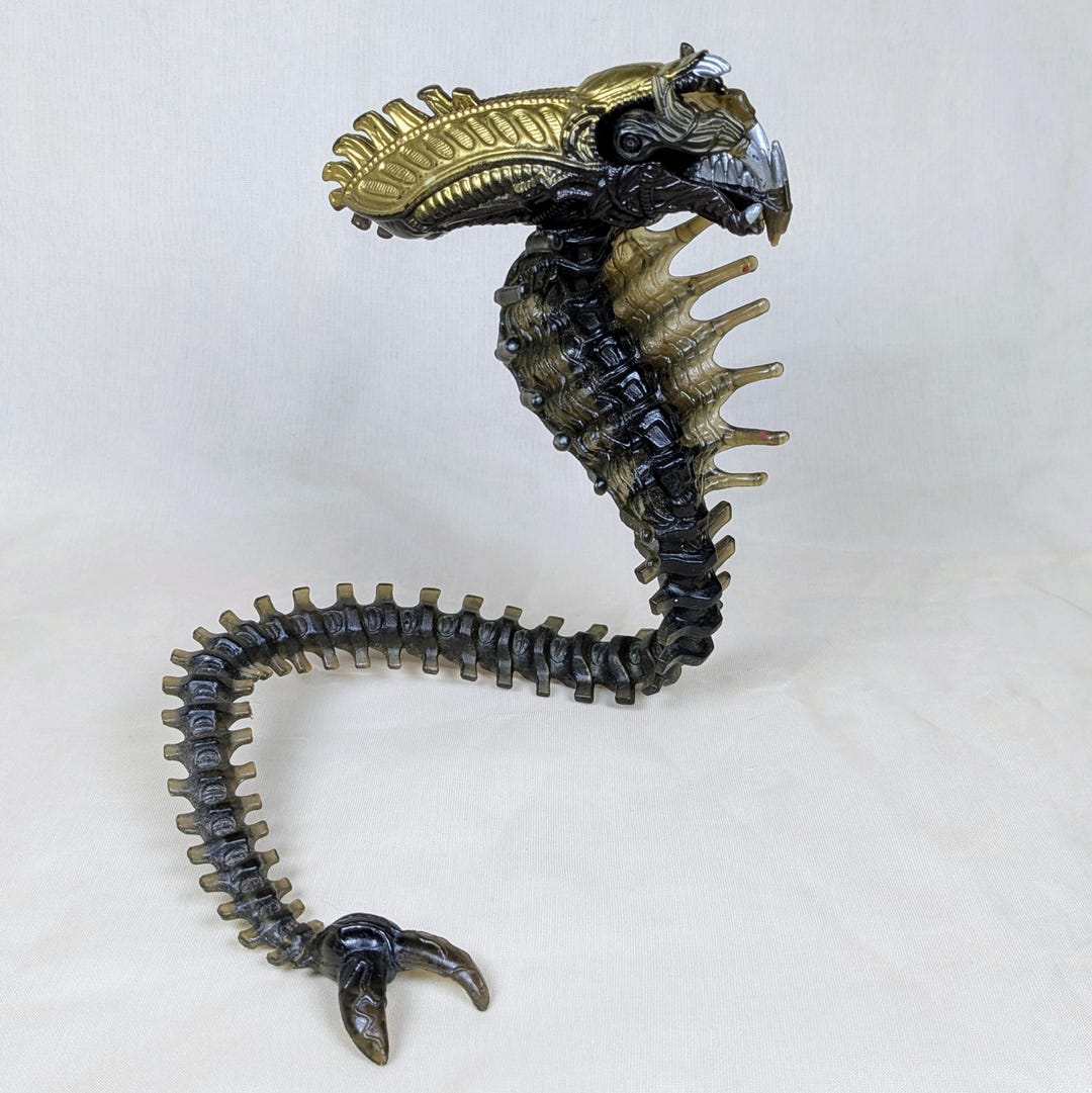 Aliens 1990s Bendable Snake Coiling Alien Action Figure W/ Fang Tackle ...