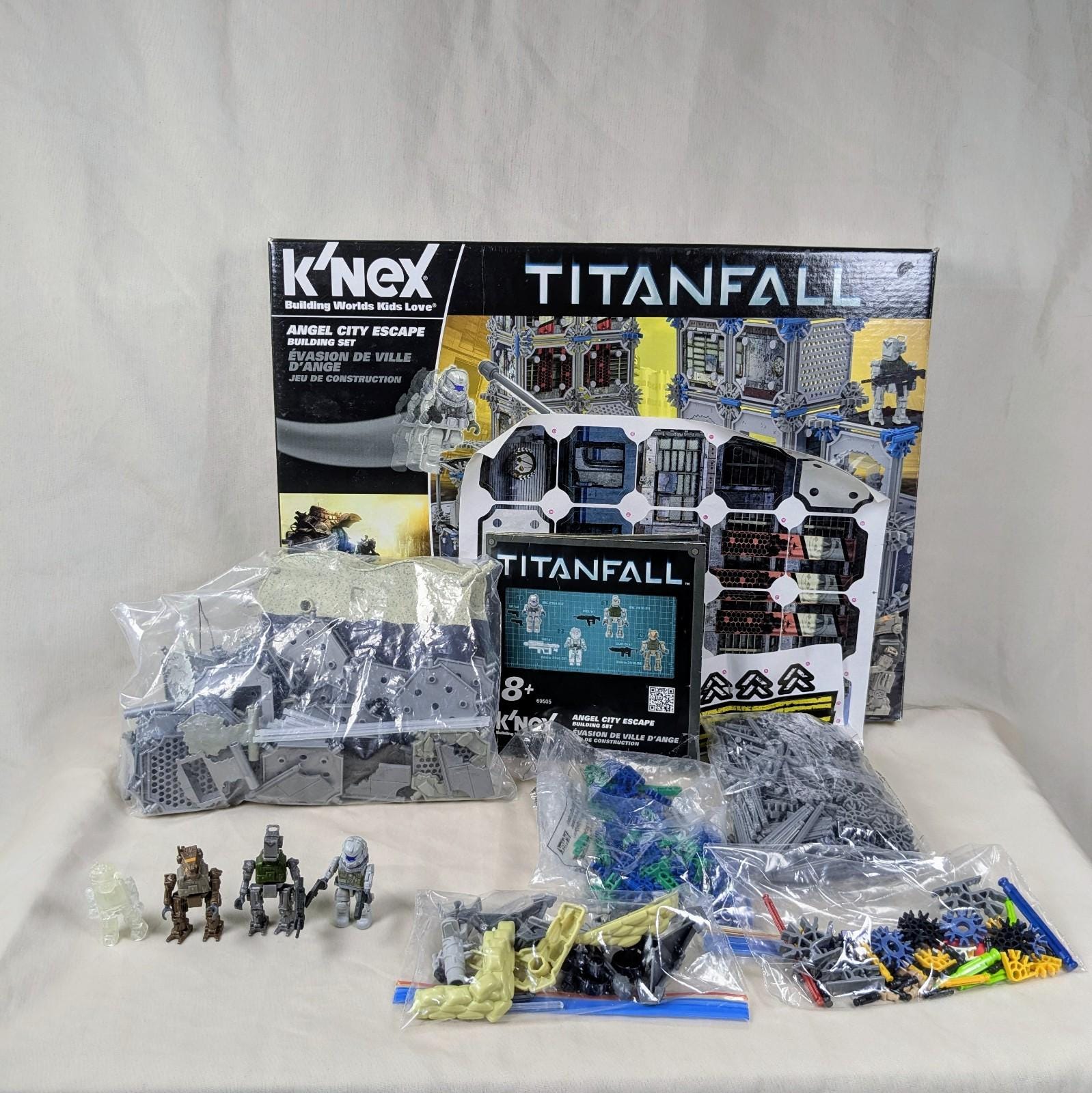 K'NEX Titanfall Angel City Escape Building 95% COMPLETE Board Game