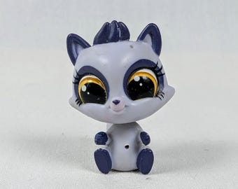Authentic LPS Raccoon #3750 Rare Littlest Pet Shop Gray Animal Clubhouse Doll House Collectors Action Figures Made by Hasbro