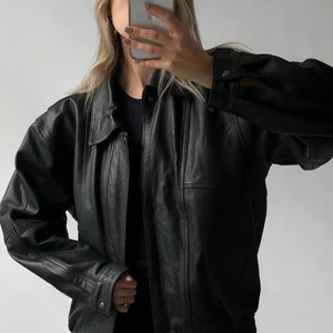 Blouson aviateur surdimensionné en cuir collection Signature des années 1980 | Veste vintage noire classique en cuir véritable faite main, streetwear pour femmes, ample