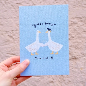 Carte de fin d'études drôle de jeu de mots avec la chair de poule - - carte de félicitations silly Goose - carte de voeux animal mignon - carte d'encouragement
