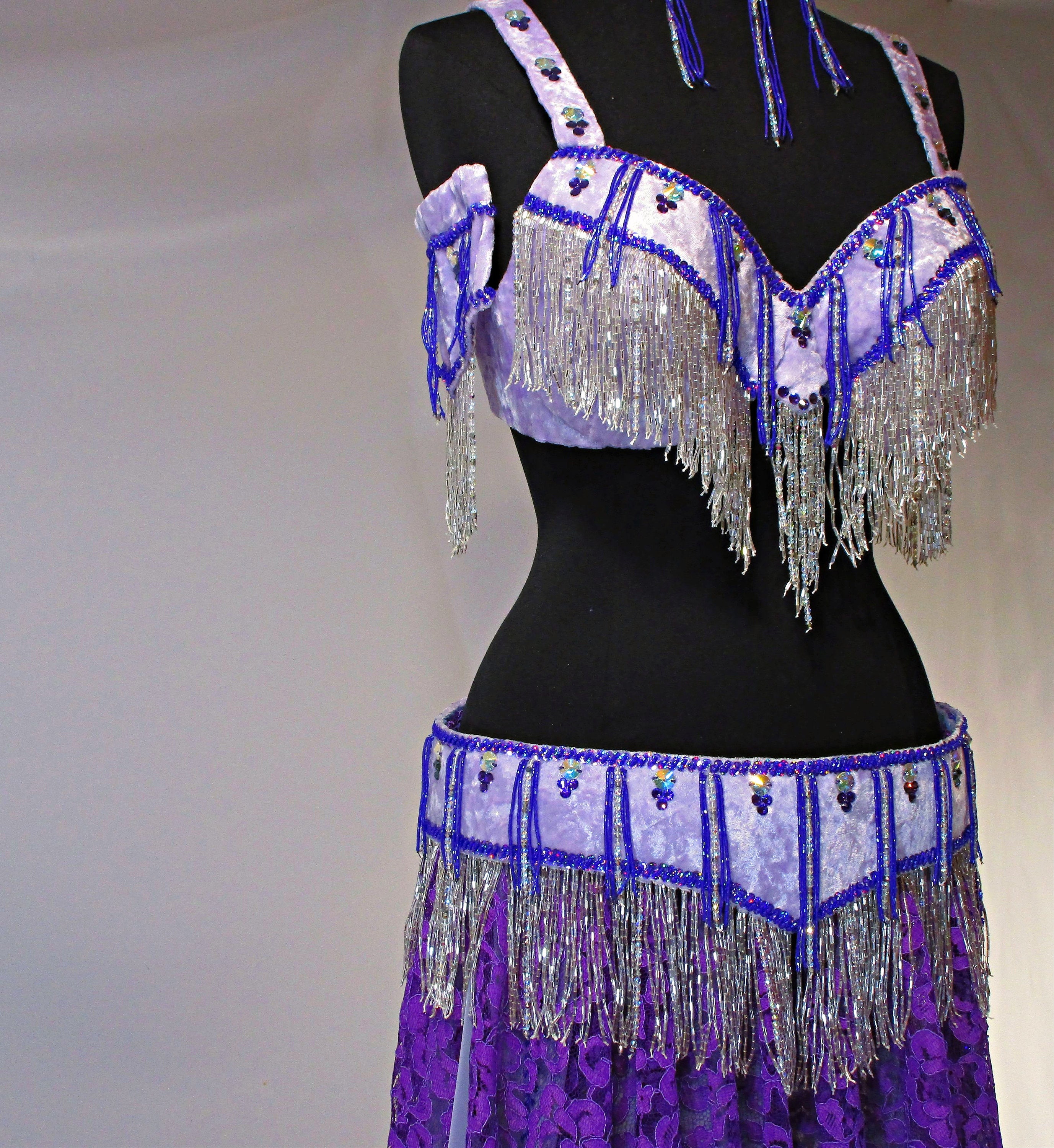 Costume de danse du ventre violet, Sequin Bedlah, tenue de danse du ventre  en dentelle, jupe de cercle de danse du ventre, ceinture de danse du ventre