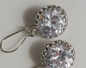 Cubic Zirconia Dangle Earrings - round silver