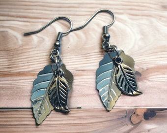 Leaf Earrings - silver