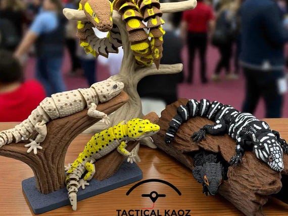 Tree Branch and Log Display Stands STL – Reptile & Animal Base for 3D Prints | Jungle Tree 3D Model (Digital File)