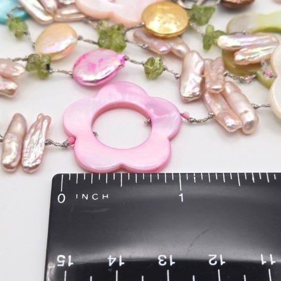 Peridot, Baroque Freshwater Pearl, and Shell Flow… - image 5