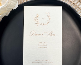 Elegant Wedding Dinner Menu: Floral Wreath Design