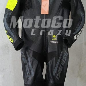 Dainese Motorbike Racing Leather Suit- CE Approved Motorbike Riding Suit With Protective Armours