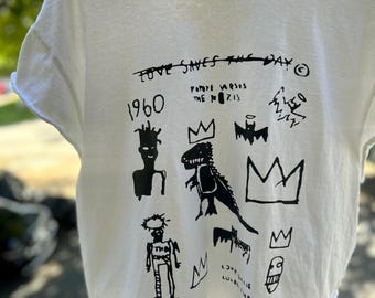 Basquiat Inspired T-Shirt| Abstract Art Graphic Tee| Vintage Streetwear|Unisex Urban Style Tee
