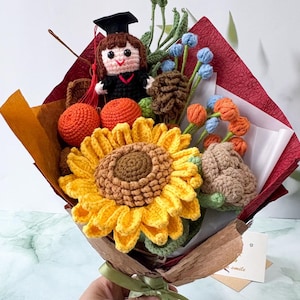 Ramo de girasoles de crochet, ramo de crochet hecho a mano para graduación, regalo personalizado para amistad, hermana, él, regalo de graduación
