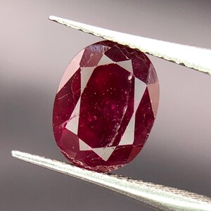 Natural Ruby Gemstone 2.35 Ct Oval Cut Pigeon Blood Red Mozambique Ruby Heated July Birthstone Loose Gemstone Gift for Her