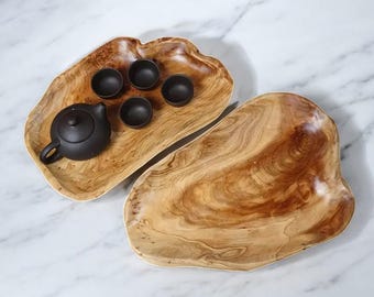 Vassoio da portata rustico in legno, vassoio in legno massello fatto a mano, arredamento unico per la casa, selezione di stili casuali, il regalo migliore per cenare o esporre.