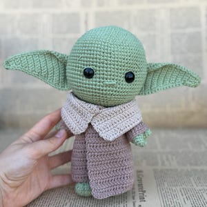Crochet Baby Yoda | Grogu | Star Wars | Handmade Soft Toy | Knittingardenn image 1