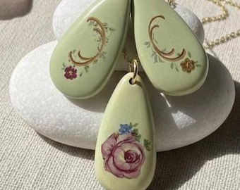 Sage Green Ceramic Jewelry Set – Floral Teardrop Necklace Earrings