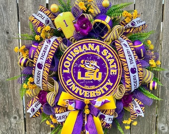 LSU Tigers Wreath | Louisiana State University Football Wreath | Game Day Door Decor | Geaux Tigers | LSU Sports Fan Gift | Purple and Gold