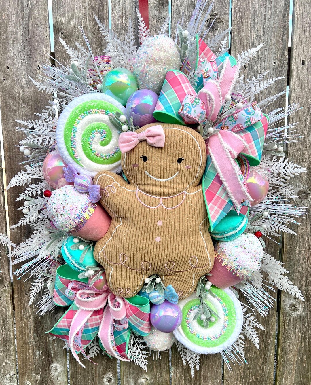 Pastel Gingerbread Girl Christmas Wreath – Candyland Holiday Decor - Etsy