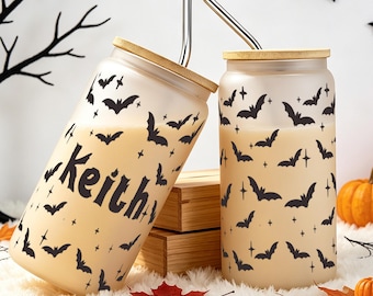 Tazza in vetro con pipistrelli di Halloween, tazza da caffè freddo in vetro personalizzata per Halloween, regalo di Halloween per gli amanti del caffè, tazza in vetro con pipistrelli volanti per Halloween