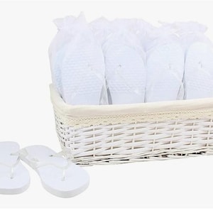 Wedding Party Flip Flops in Wicker Basket - 20 Pairs (White)